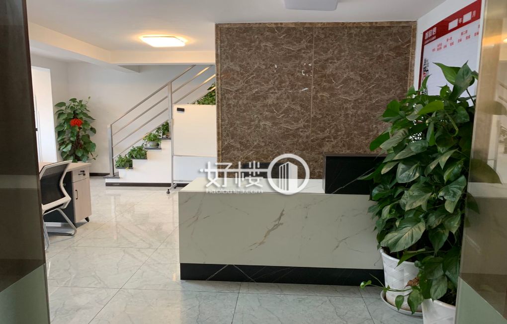 汽博商圈金渝轻轨口 融创金贸时代跃层特价写字楼|办公室出租|租赁/租金/图片