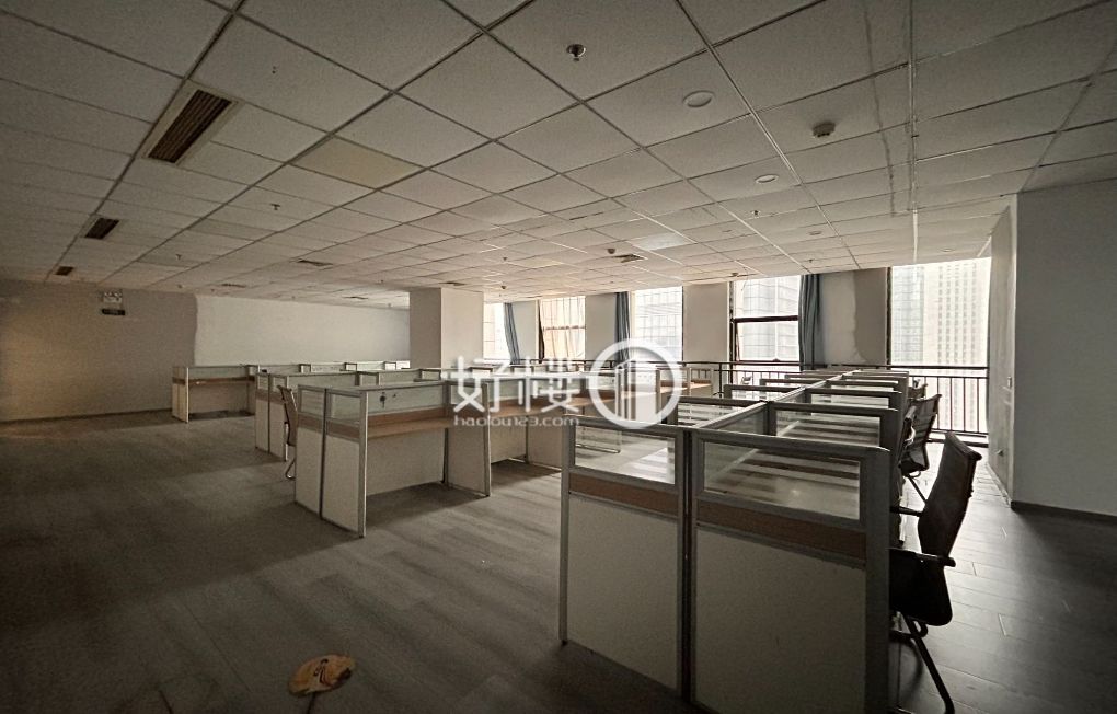 观音桥 融恒时代广场端头户型，采光通透写字楼|办公室出租|租赁/租金/图片