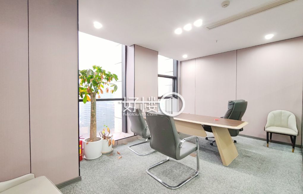 观音桥轻轨站上 精装现房 正对电梯口位置 m²写字楼|办公室出租|租赁/租金/图片