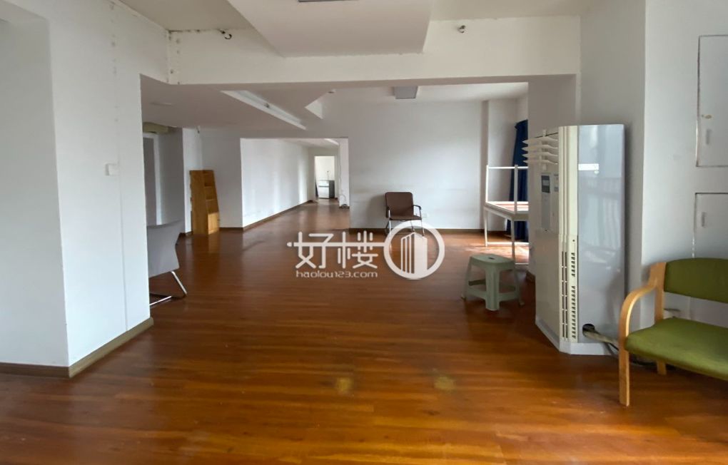 观音桥COSMA 小户型出租可配家具m²写字楼|办公室出租|租赁/租金/图片