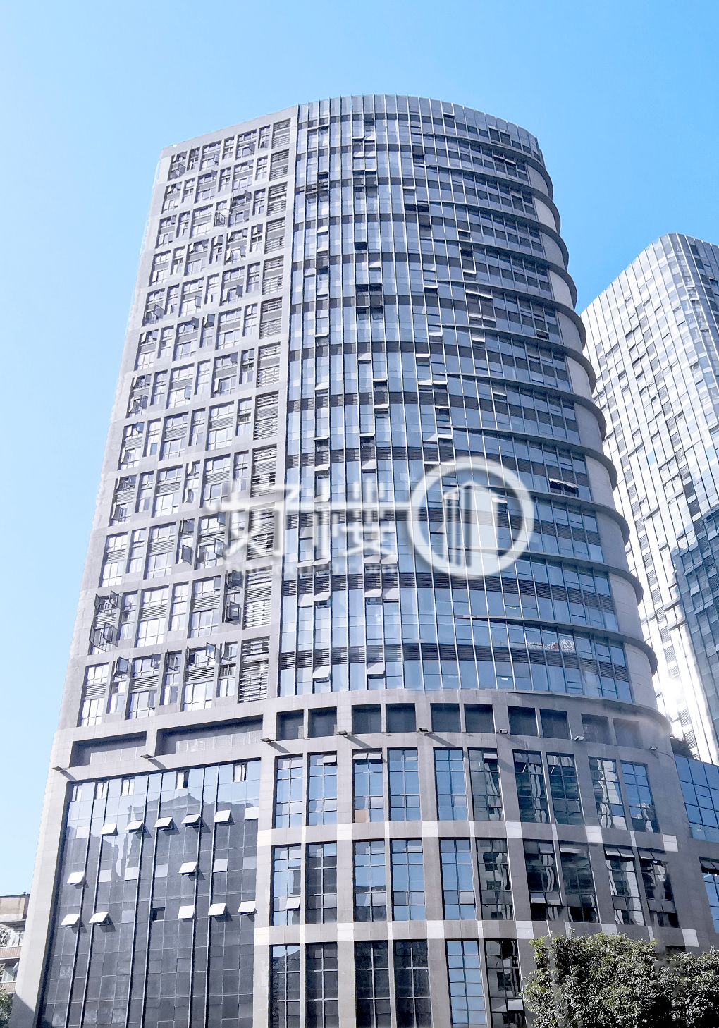 观音桥COSMOB栋写字楼|办公室出租|租赁/租金/图片