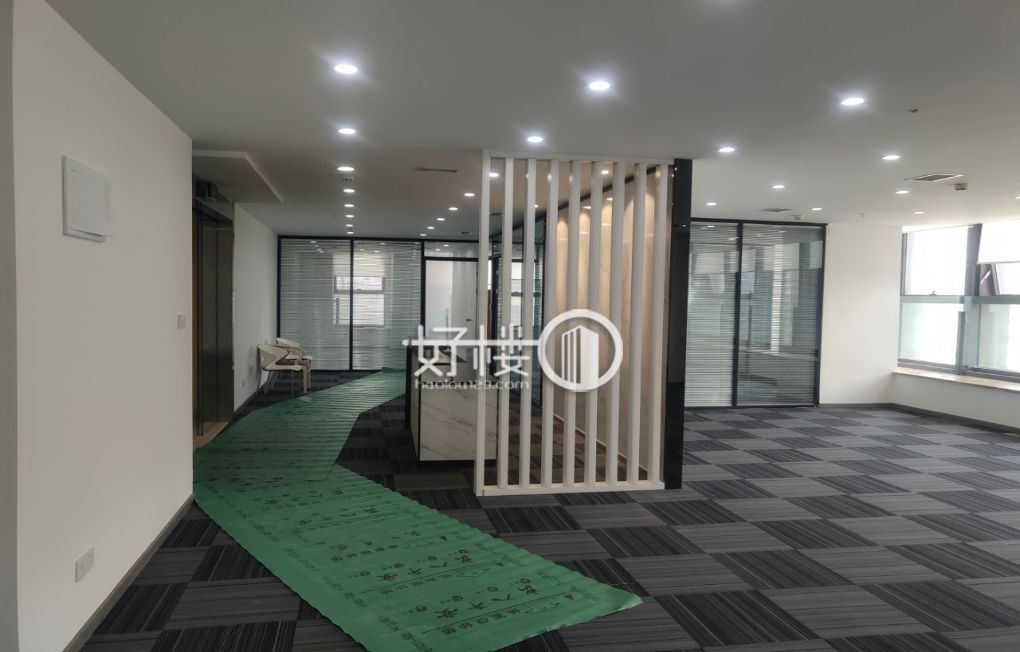 观音桥协信中心200平精装修 户型方正 视野开阔m²写字楼|办公室出租|租赁/租金/图片