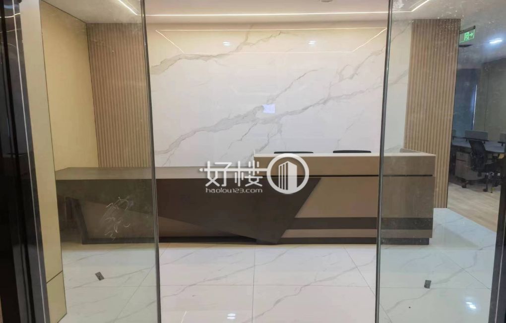 观音桥协信中心电梯口精装办公室拎包入住家具齐全m²写字楼|办公室出租|租赁/租金/图片