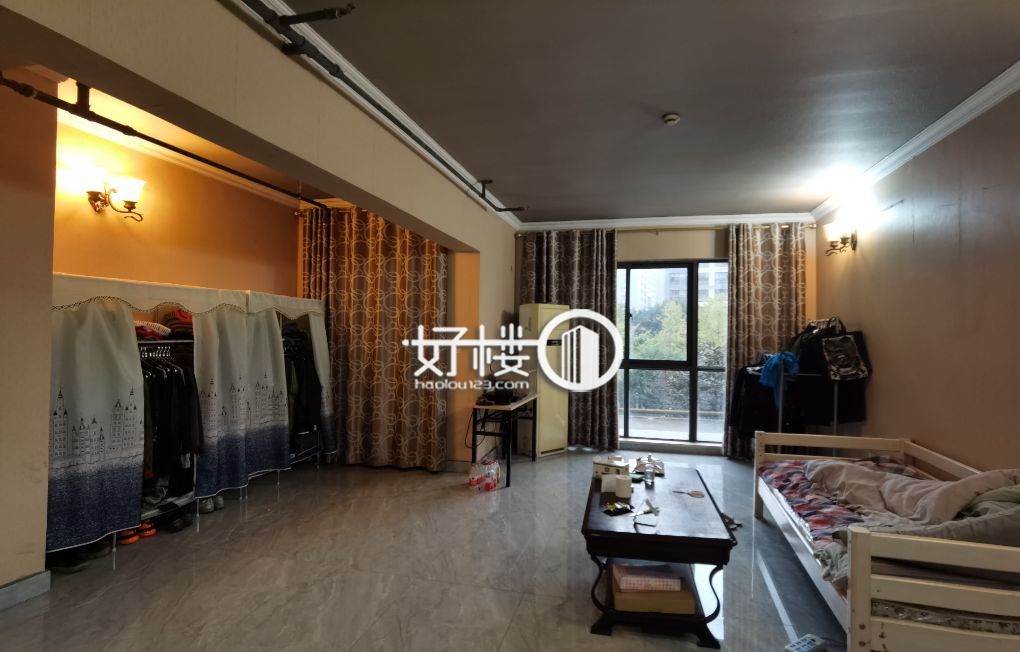 财富中心轻轨出口 精装修业主急售 随时看房写字楼|办公室出租|租赁/租金/图片