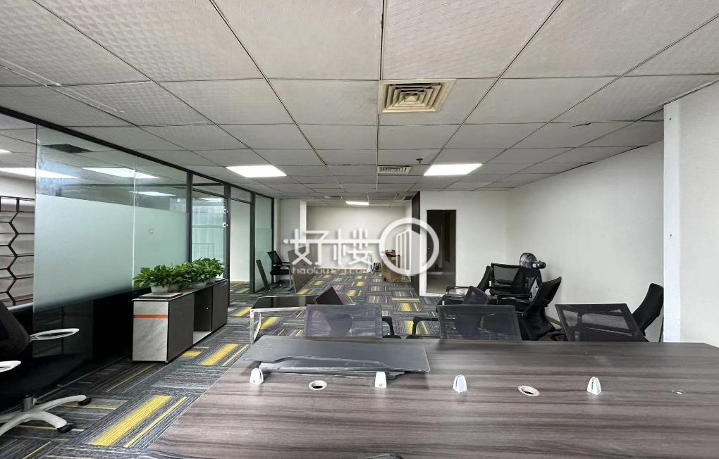 杨家坪精装小户型、带家具、近轻轨、随时看房m²写字楼|办公室出租|租赁/租金/图片