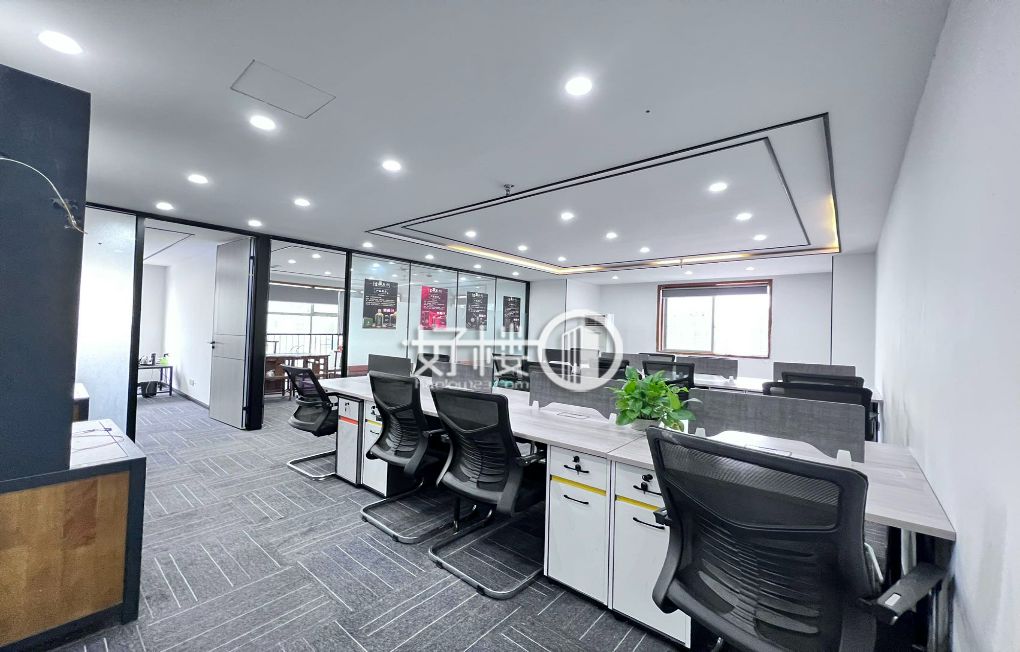 杨家坪成熟商圈  户型方正 采光通透写字楼|办公室出租|租赁/租金/图片