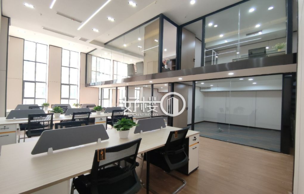 江北嘴空中商墅 可商可办公可住家 精装写字楼|办公室出租|租赁/租金/图片