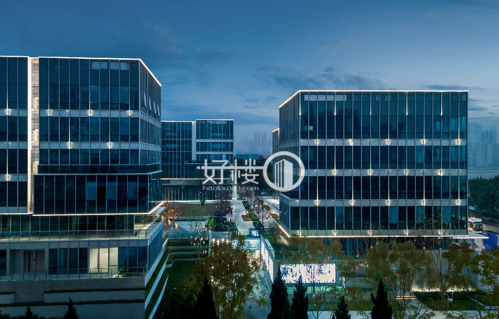  双轨经济圈独栋办公楼楼下商铺出租 面积任意分割写字楼|办公室出租|租赁/租金/图片