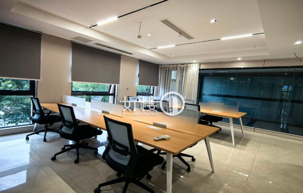 创意公园新出小面积房源，隔间多，采光好写字楼|办公室出租|租赁/租金/图片