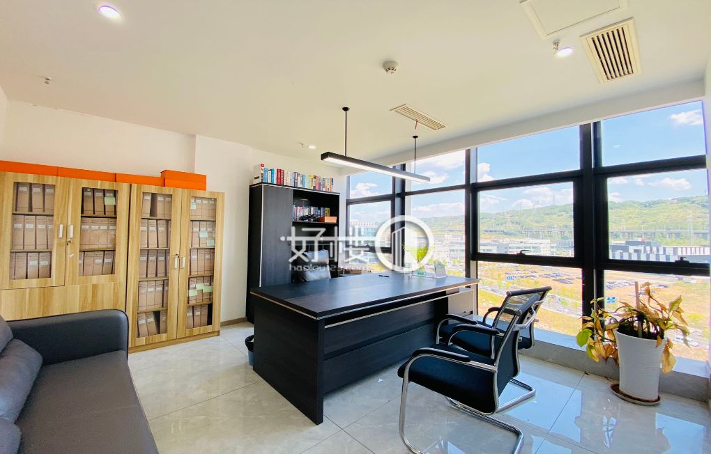 创意公园 精装办公室 电梯口位置 拎包入住 户型好写字楼|办公室出租|租赁/租金/图片