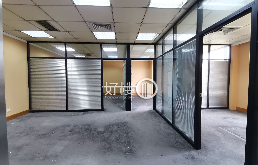 两路口1号3号线 希尔顿 交通便利 轻轨线上 简装写字楼|办公室出租|租赁/租金/图片