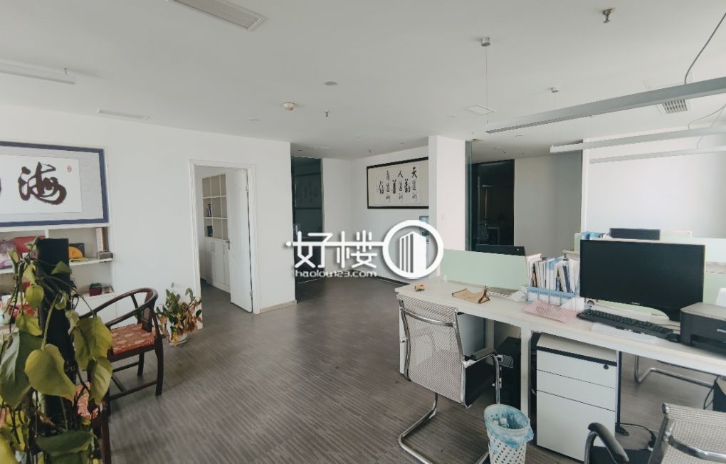 轻轨站直达  渝中区希尔顿精装办公室出售写字楼|办公室出租|租赁/租金/图片