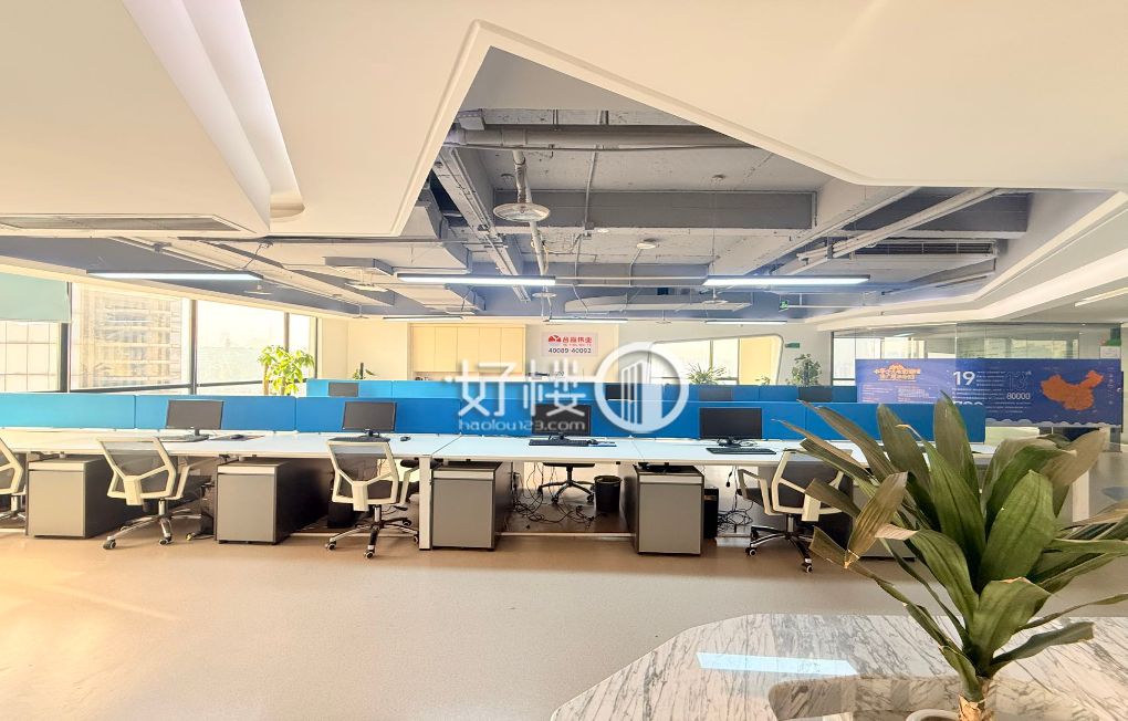 两路口地铁口  希尔顿大厦 稀缺整层1100平出租写字楼|办公室出租|租赁/租金/图片