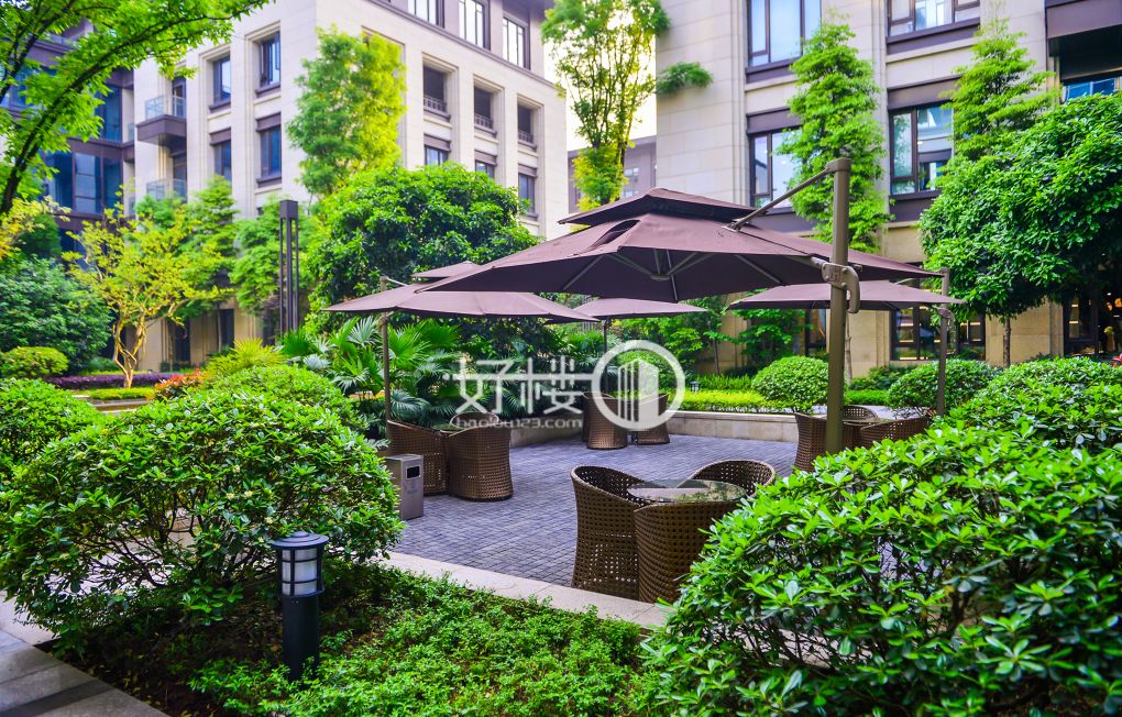 重庆总部城A区16栋1单元4号楼写字楼|办公室出售|租赁/租金/图片