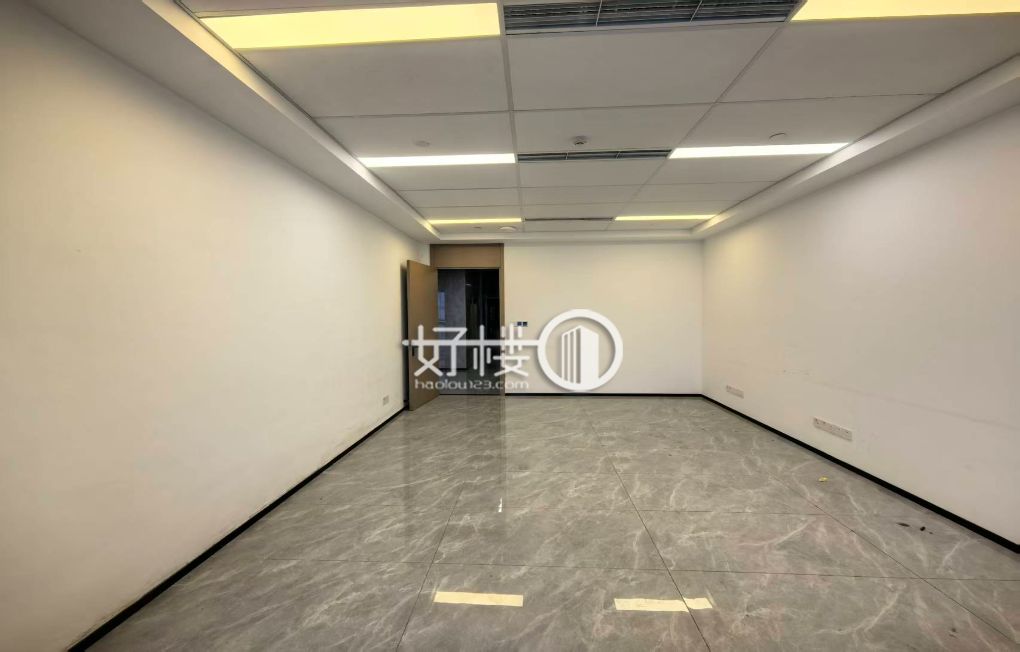 俯瞰中央公园的办公室  看风景和指点江山可同步写字楼|办公室出租|租赁/租金/图片