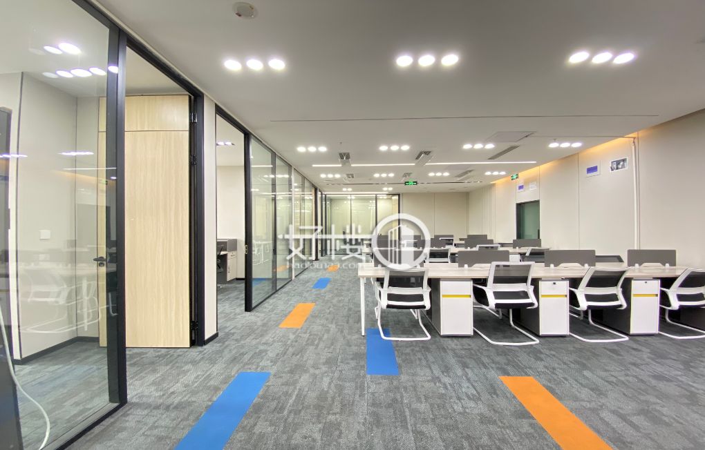 停车免费 观音桥时代中心精装办公室家具齐全拎包入住m²写字楼|办公室出租|租赁/租金/图片