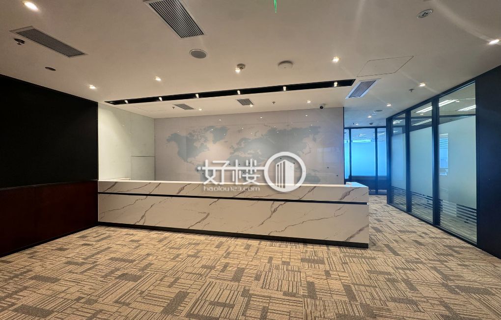 重庆新地标 来福士电梯口精装房 正看两江交汇和南山写字楼|办公室出租|租赁/租金/图片