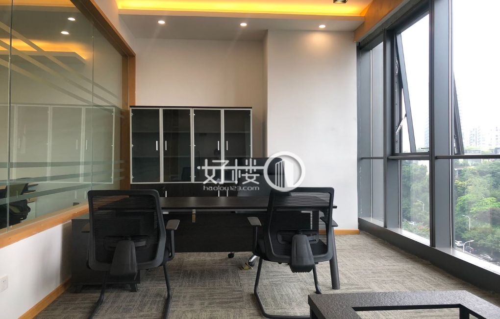 财富中心稀缺小户出售，带租约9000，业主出自己税写字楼|办公室出租|租赁/租金/图片