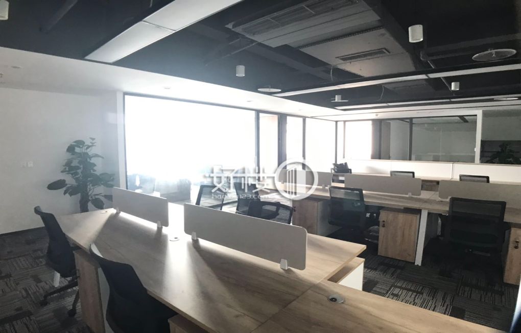 毗邻光电园轻轨站 精装带全套办公家具 现房实图m²写字楼|办公室出租|租赁/租金/图片