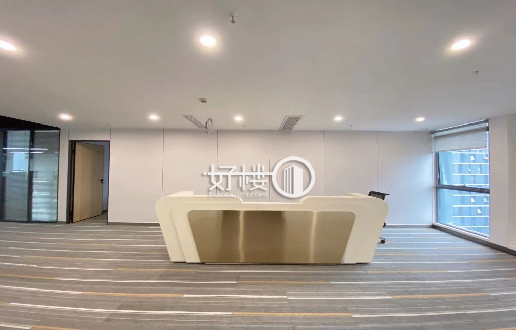 渝北 金开协信中心 电梯口 精装修带家具写字楼|办公室出租|租赁/租金/图片