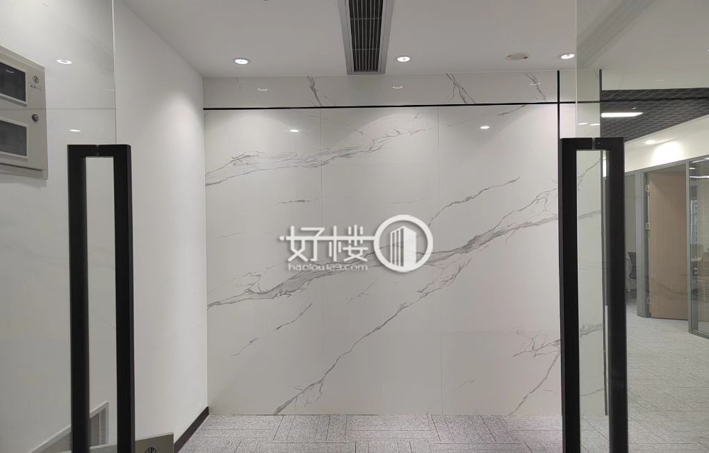 江北五里店融景中心精装带家具163平户型方正出租写字楼|办公室出租|租赁/租金/图片