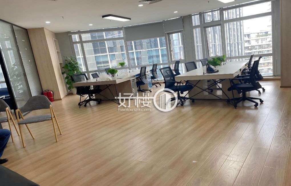 融景中心 交通便利  精装带家具 空调自控写字楼|办公室出租|租赁/租金/图片
