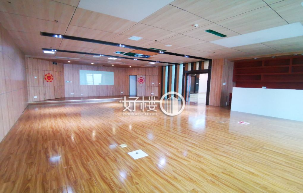 江北嘴锦嘉国际 电梯口 精装 可配全套办公家具 写字楼|办公室出租|租赁/租金/图片