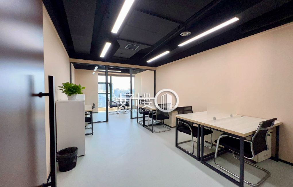 联合办公丨靠窗7人套间出租丨一价全包，享多重服务写字楼|办公室出租|租赁/租金/图片