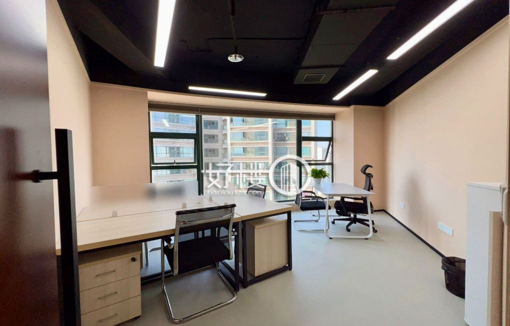 联合办公丨靠窗5人间出租丨一价全包，享多重服务写字楼|办公室出租|租赁/租金/图片