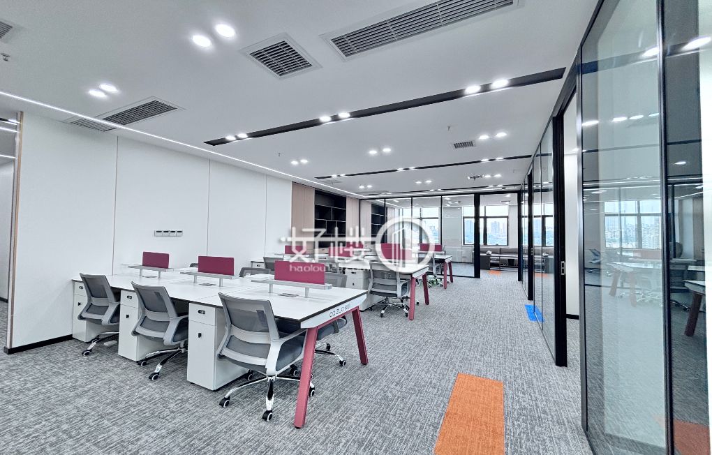 轻轨站出口即达 隆鑫国际 精装带家具全新出租写字楼|办公室出租|租赁/租金/图片