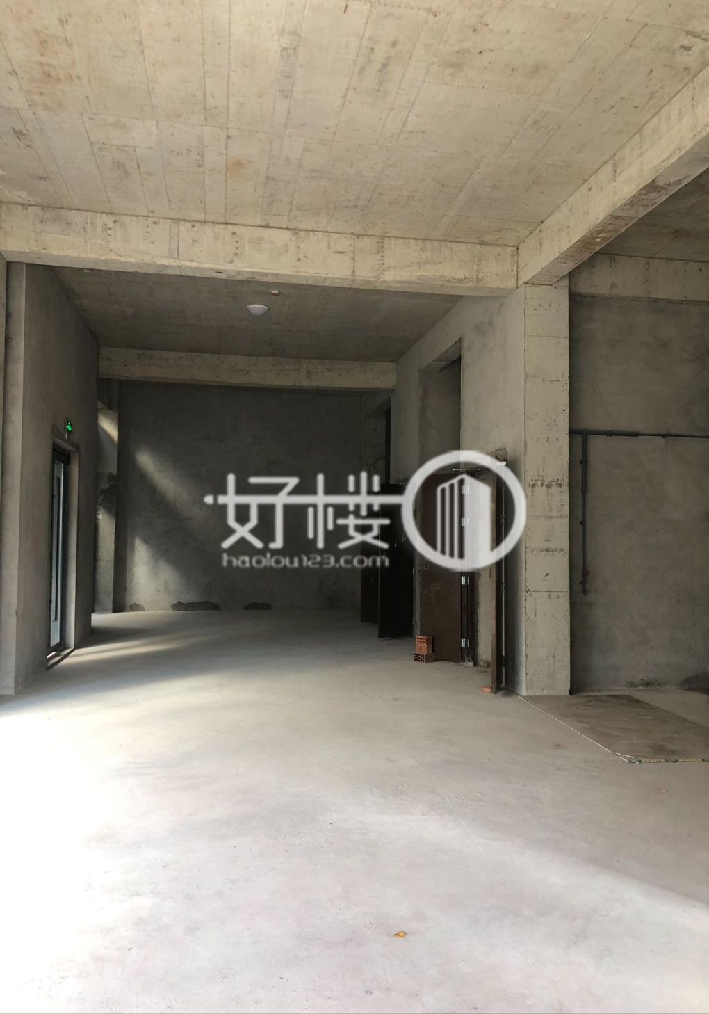 香港置地·壹江郡·独栋18栋写字楼|办公室出售|租赁/租金/图片