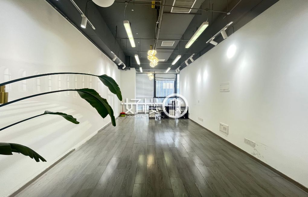 沙坪坝地铁口 精装修可带租约优惠出售 价格可谈 m²写字楼|办公室出售|租赁/租金/图片