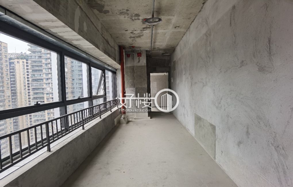 沙坪坝轻轨直达 高端写字楼 清水大通间 业主直租m²写字楼|办公室出租|租赁/租金/图片