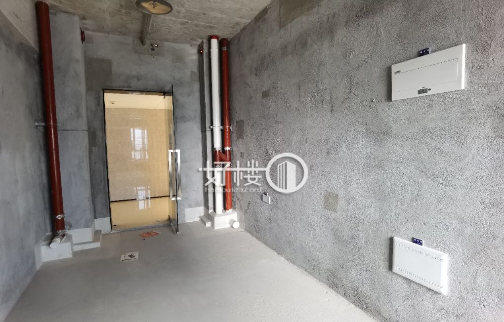沙坪坝轻轨直达 高端写字楼 清水大通间 业主直租m²写字楼|办公室出租|租赁/租金/图片