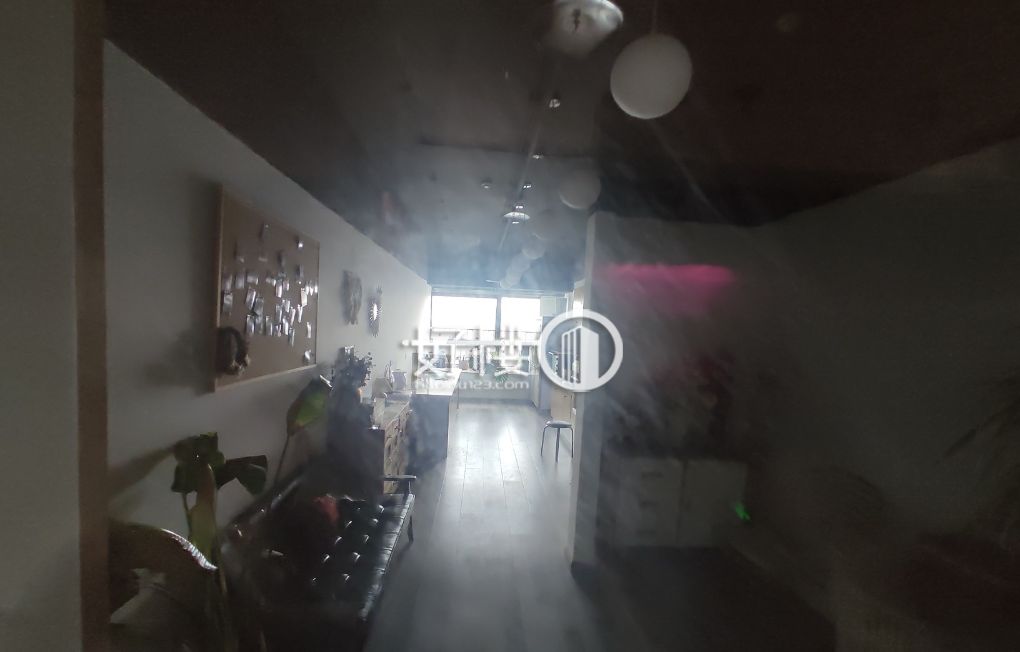 沙坪坝轻轨直达 高端写字楼 清水大通间 业主直租写字楼|办公室出租|租赁/租金/图片