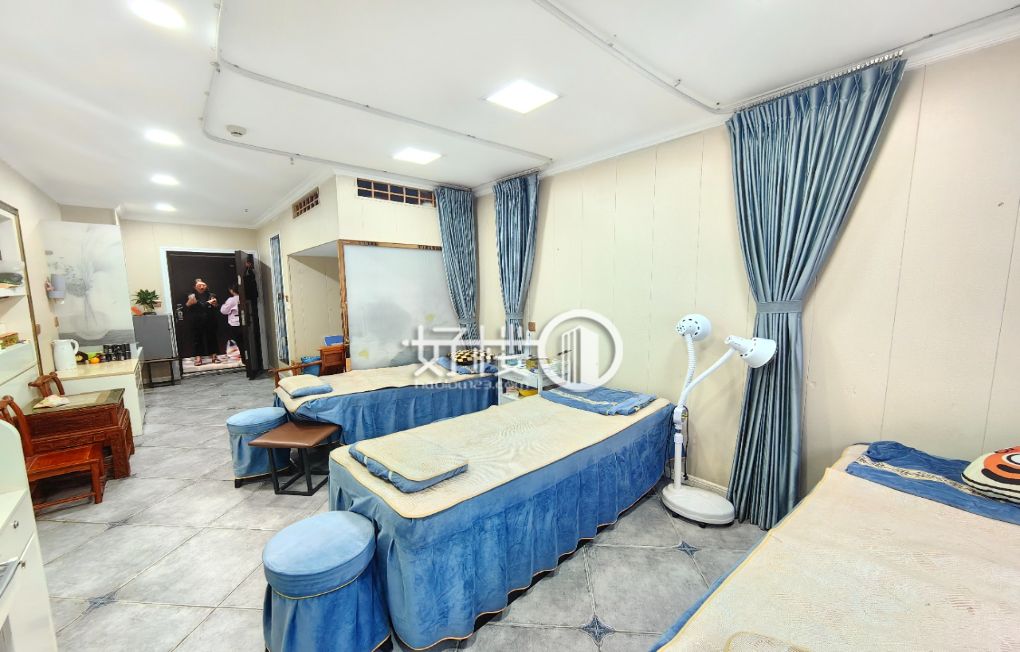 沙坪坝四轨交汇 经济核心龙湖光年清水房大通间 业主写字楼|办公室出租|租赁/租金/图片