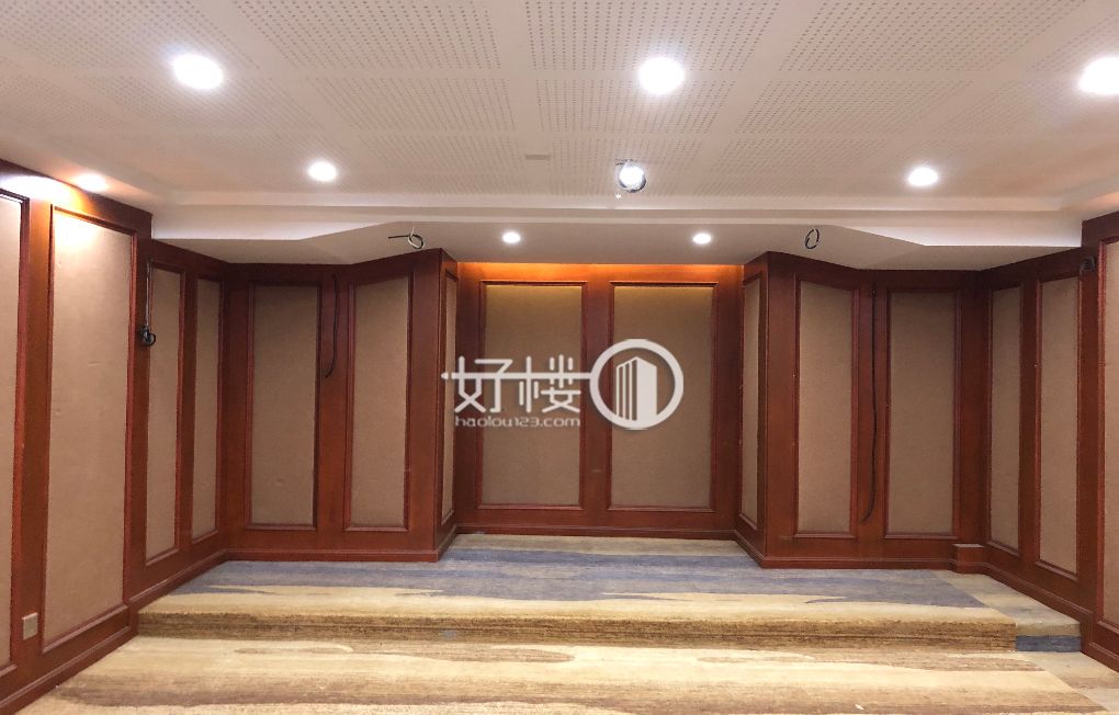 江北区 龙湖新壹街轻轨边盖   出租 特价 m²写字楼|办公室出租|租赁/租金/图片