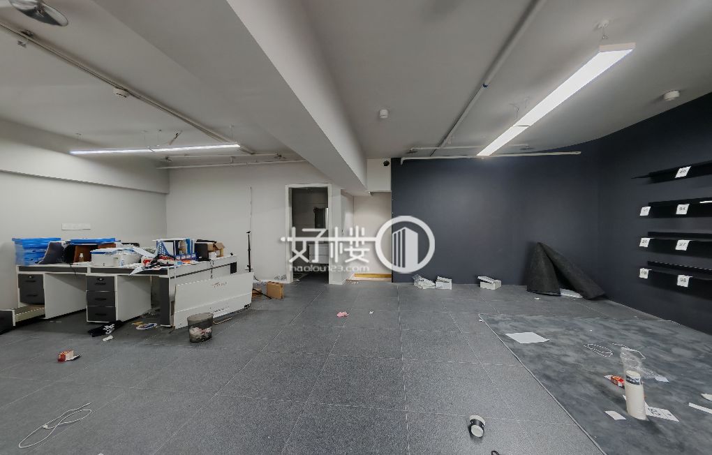 交通方便  大坪轻轨站龙湖时代天街   无业态限制写字楼|办公室出租|租赁/租金/图片