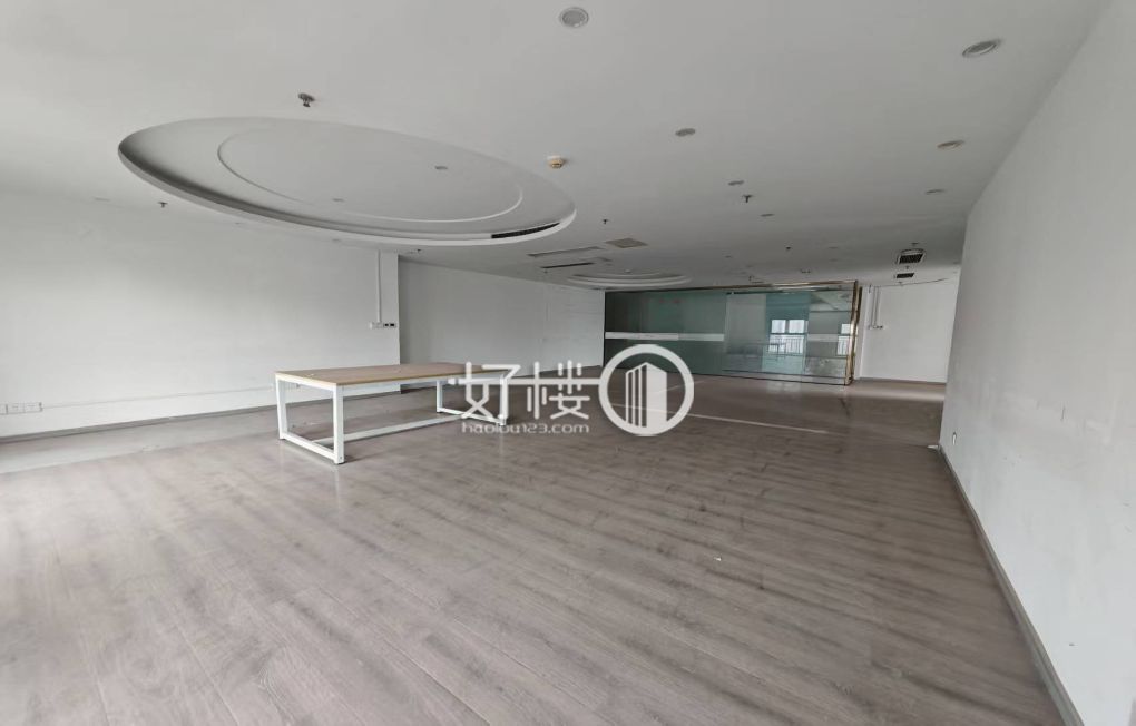 大坪石油路 龙湖时代天街端头双面采光办公室对外出租m²写字楼|办公室出租|租赁/租金/图片