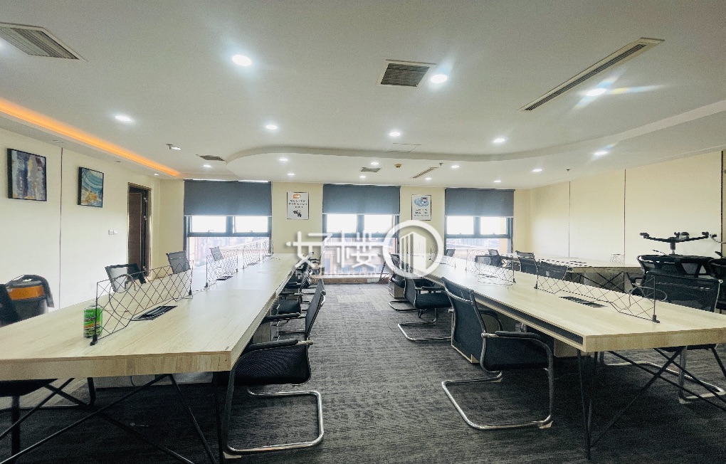 渝中区大坪龙湖时代天街精装带家具办公室出租业主出租m²写字楼|办公室出租|租赁/租金/图片
