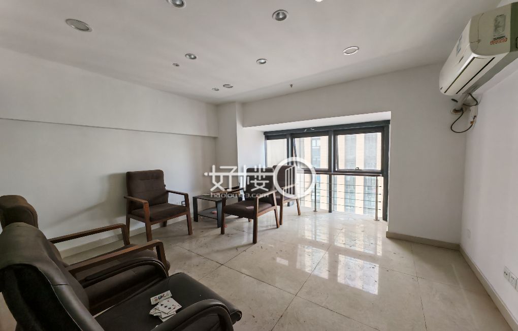 渝中大坪龙湖时代天街精装修跃层办公室出租写字楼|办公室出租|租赁/租金/图片