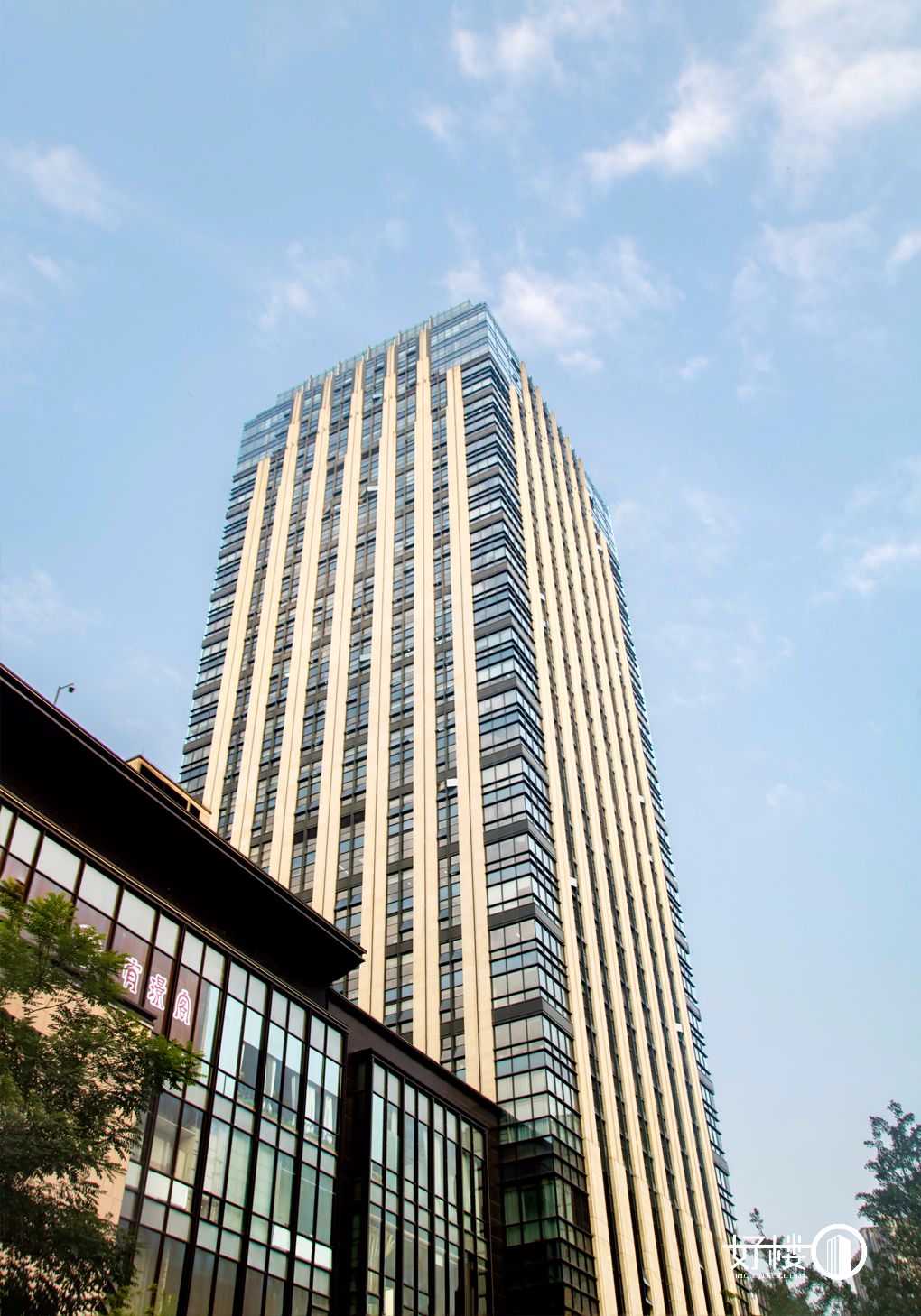 龙湖时代天街10号楼写字楼|办公室出租|租赁/租金/图片