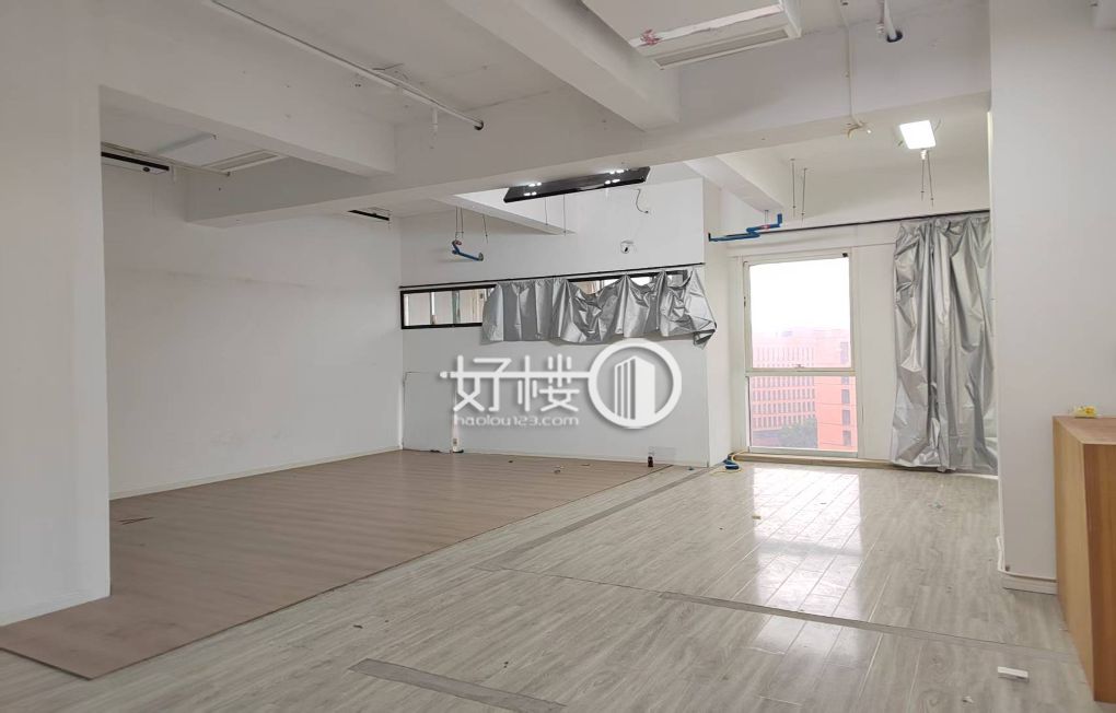 龙湖写字楼精装修办公间出租m²写字楼|办公室出租|租赁/租金/图片