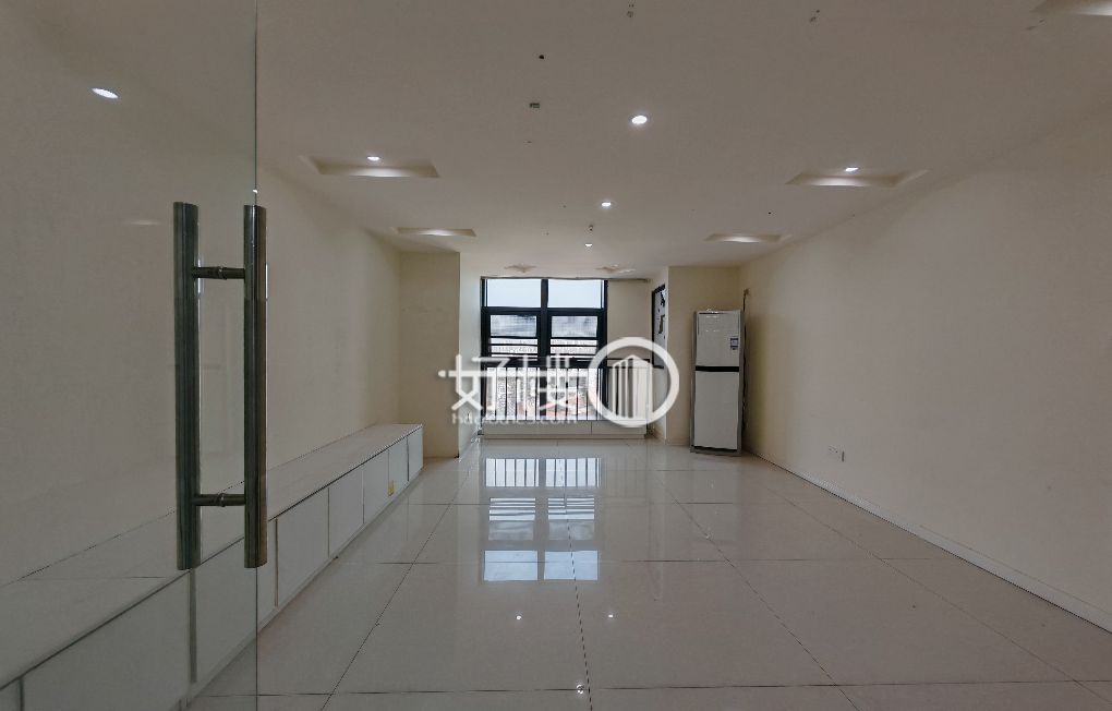 龙湖时代天街，地铁出口，精装跃层办公室出租写字楼|办公室出租|租赁/租金/图片