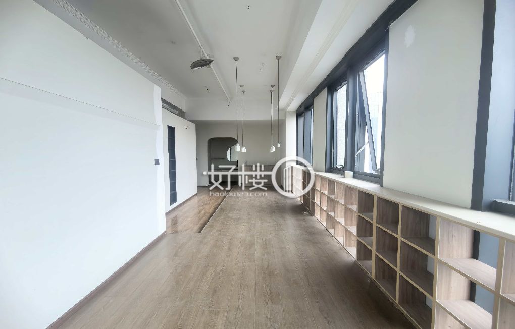 大坪龙湖时代天街商务公寓出售写字楼|办公室出租|租赁/租金/图片