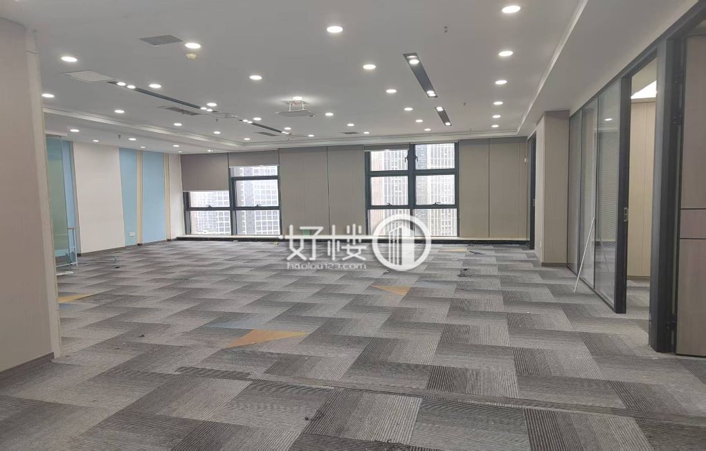 大坪轻轨站旁龙湖时代天街端头办公室出租m²写字楼|办公室出租|租赁/租金/图片