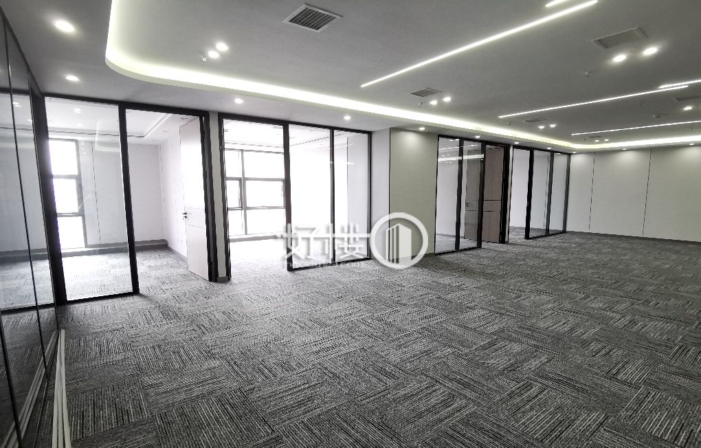 石油路轻轨站旁龙湖时代天街精装修带家具出租m²写字楼|办公室出租|租赁/租金/图片
