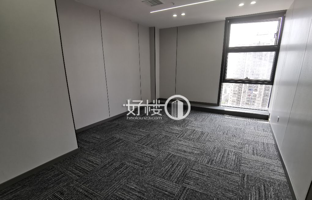 龙湖时代天街18号楼写字楼|办公室出租|租赁/租金/图片