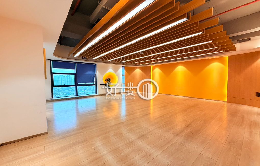 渝中区大坪石油路轻轨出口龙湖时代天街精致小户出租写字楼|办公室出租|租赁/租金/图片