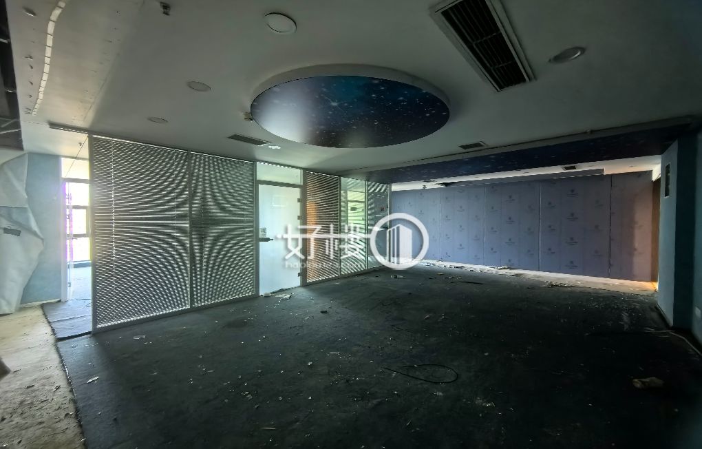 大坪龙湖天街C馆丨电梯口旁丨业主直租丨价格好说m²写字楼|办公室出租|租赁/租金/图片
